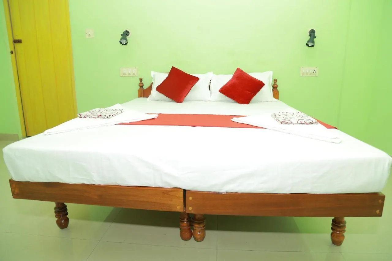 Rezort Shirleys Beach Hotel Kovalam