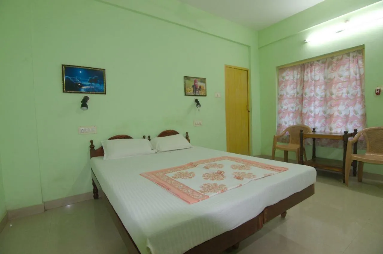 Shirleys Beach Hotel Kovalam Resort