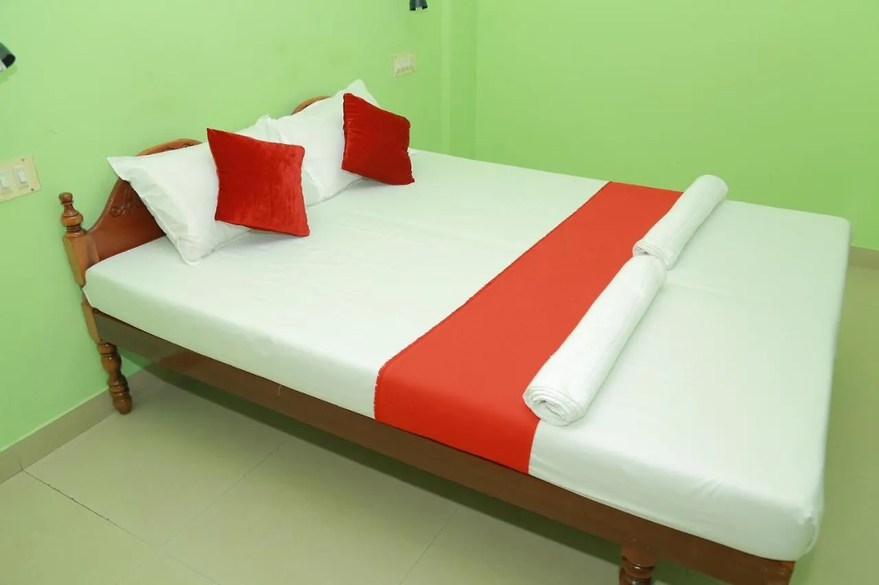 Shirleys Beach Hotel Kovalam